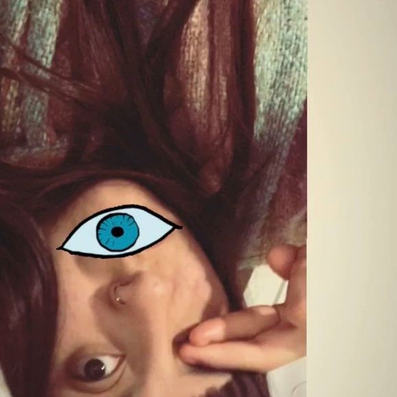 Meet your Posher, Maria - Picture 1 of 1